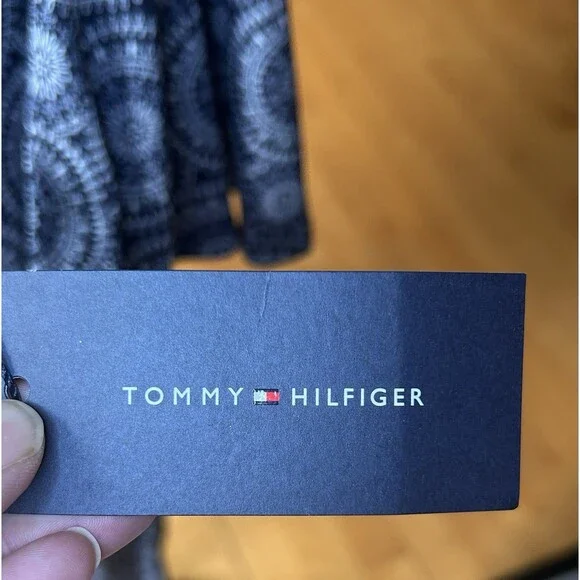 Tommy Hilfiger Dress Size 4 Bell Sleeve Knee Length New NWT - Picture 3 of 12